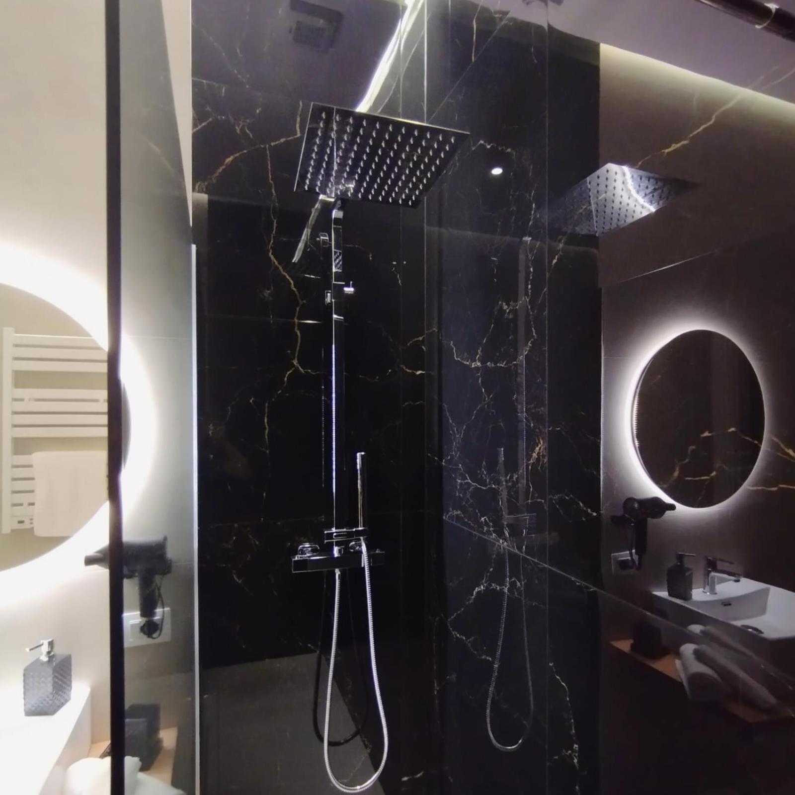 Agatha Modern Elegant Rooms SantʼAgata di Militello Εξωτερικό φωτογραφία