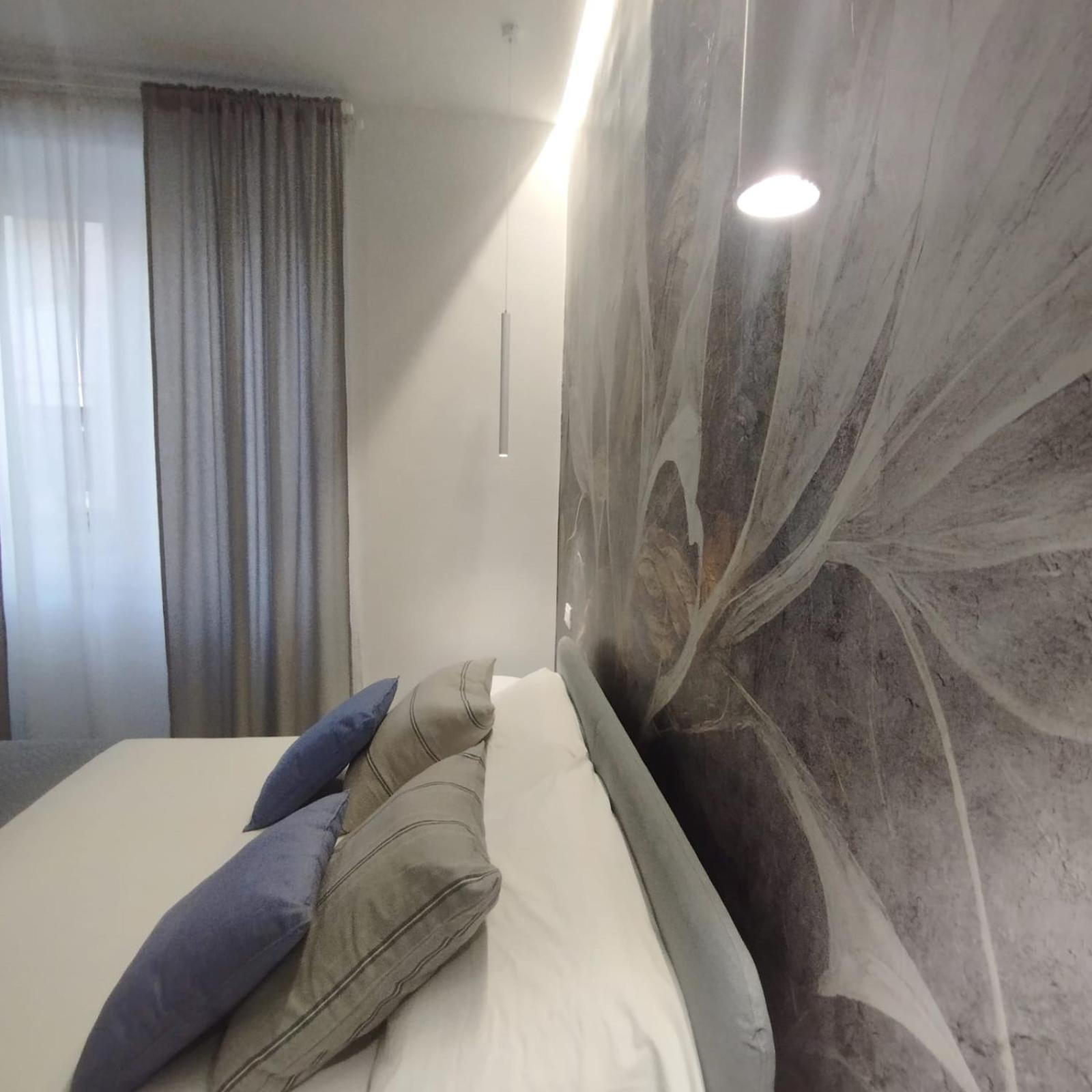 Agatha Modern Elegant Rooms SantʼAgata di Militello Εξωτερικό φωτογραφία